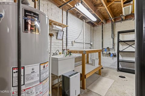 Tiny photo for 5902 Apple Meadow Drive, Sylvania, OH 43560 (MLS # 10004585)