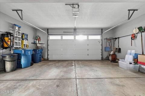 Tiny photo for 5902 Apple Meadow Drive, Sylvania, OH 43560 (MLS # 10004585)