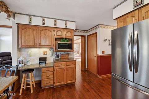 Tiny photo for 5902 Apple Meadow Drive, Sylvania, OH 43560 (MLS # 10004585)