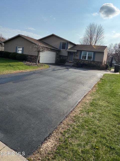 Tiny photo for 2214 Denton Lane, Maumee, OH 43537 (MLS # 10005727)