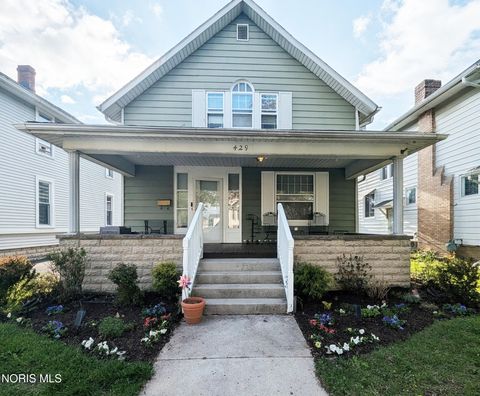 Photo of 429 N Union Street, Fostoria, OH 44830 (MLS # 10006592)