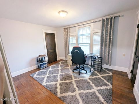 Tiny photo for 429 N Union Street, Fostoria, OH 44830 (MLS # 10006592)