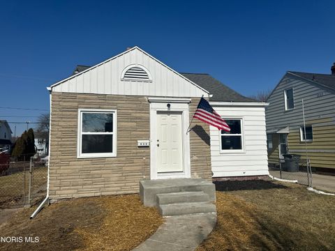 Photo of 840 Southover Road, Toledo, OH 43612 (MLS # 10004140)