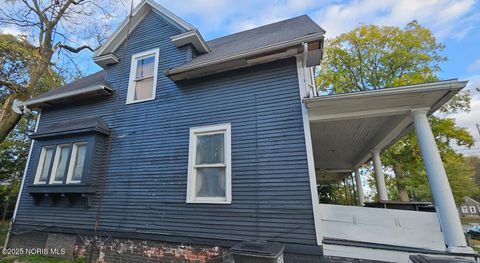 Tiny photo for 210 Western Avenue, Toledo, OH 43609 (MLS # 10000212)