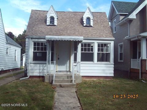 Photo of 2835 121st Street, Toledo, OH 43611 (MLS # 10000579) Photo of 2835 121st Street, Toledo, OH 43611 (MLS # 10000579)