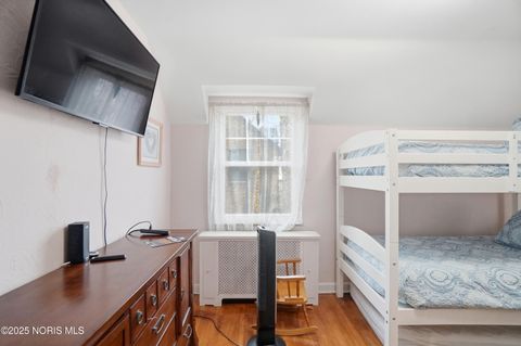 Tiny photo for 2356 Secor Road, Toledo, OH 43606 (MLS # 10002319)