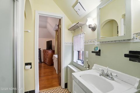 Tiny photo for 2356 Secor Road, Toledo, OH 43606 (MLS # 10002319)