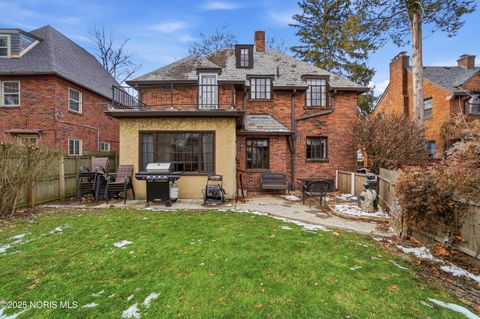 Tiny photo for 2356 Secor Road, Toledo, OH 43606 (MLS # 10002319)