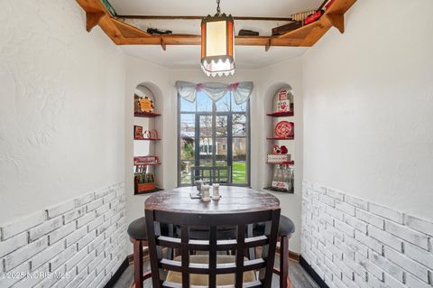 Tiny photo for 2356 Secor Road, Toledo, OH 43606 (MLS # 10002319)