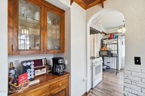 Tiny photo for 2356 Secor Road, Toledo, OH 43606 (MLS # 10002319)