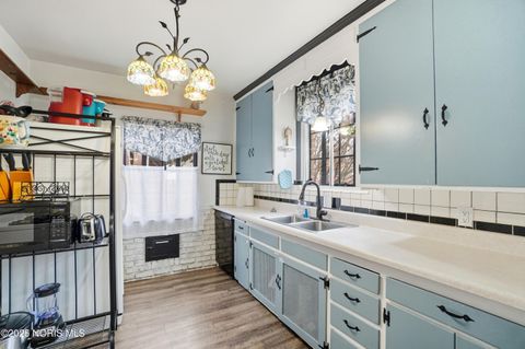 Tiny photo for 2356 Secor Road, Toledo, OH 43606 (MLS # 10002319)