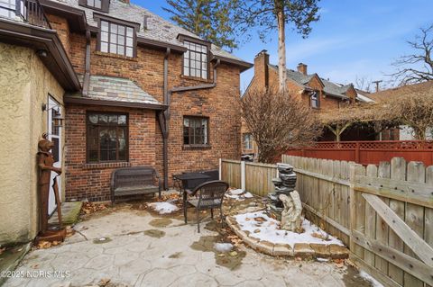 Tiny photo for 2356 Secor Road, Toledo, OH 43606 (MLS # 10002319)