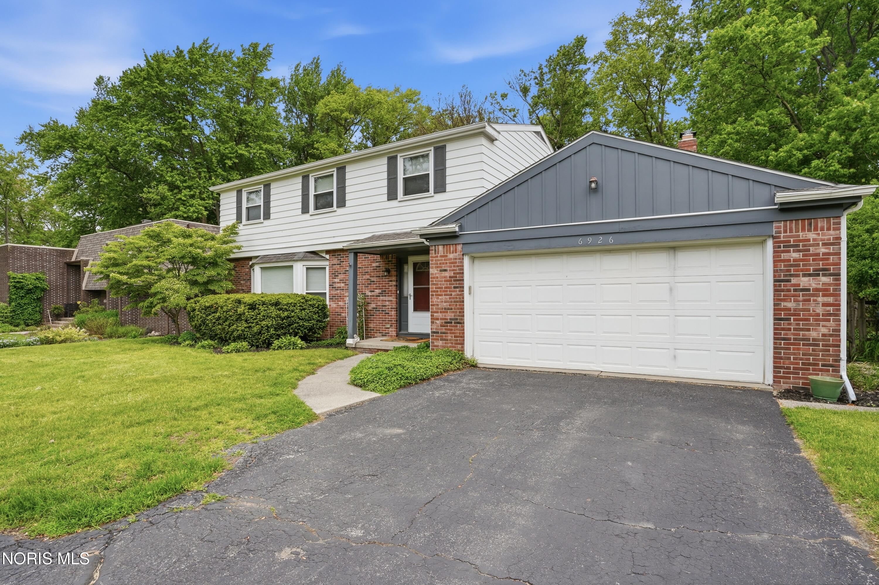6926 Fredericksburg Drive