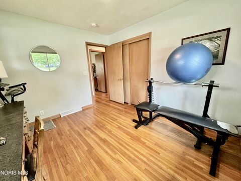 Tiny photo for 6004 Angleview Drive, Sylvania, OH 43560 (MLS # 10008257)