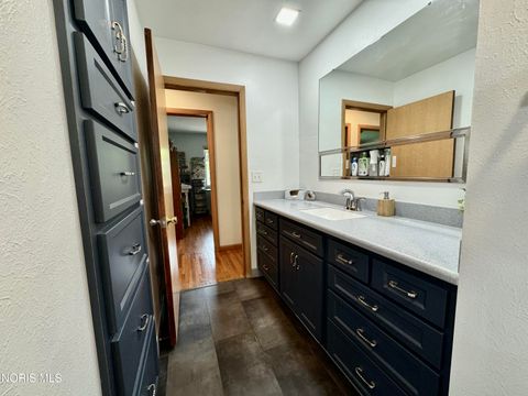 Tiny photo for 6004 Angleview Drive, Sylvania, OH 43560 (MLS # 10008257)