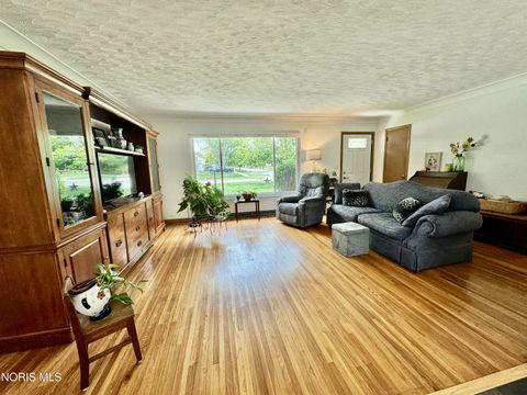 Tiny photo for 6004 Angleview Drive, Sylvania, OH 43560 (MLS # 10008257)