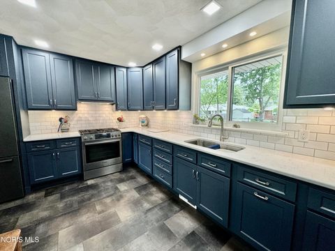 Tiny photo for 6004 Angleview Drive, Sylvania, OH 43560 (MLS # 10008257)