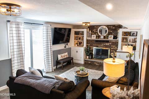 Tiny photo for 278 Queensland Boulevard, Perrysburg, OH 43551 (MLS # 10010440)