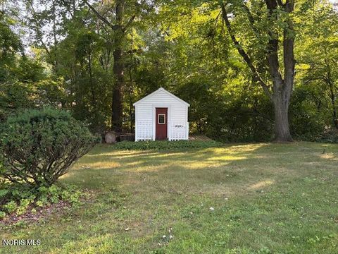 Tiny photo for 4123 Forestlawn Road, Toledo, OH 43623 (MLS # 10011078)
