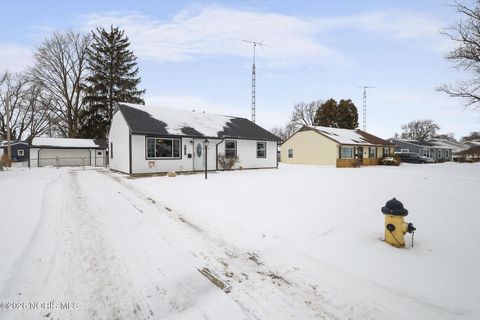 Tiny photo for 6107 Windamar Road, Toledo, OH 43611 (MLS # 10003646)