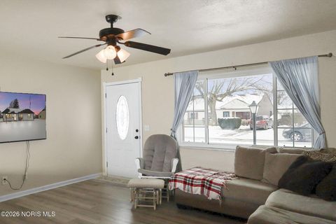 Tiny photo for 6107 Windamar Road, Toledo, OH 43611 (MLS # 10003646)