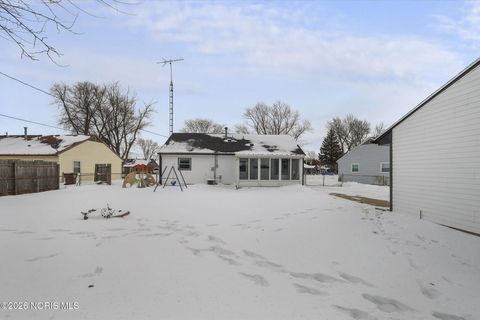 Tiny photo for 6107 Windamar Road, Toledo, OH 43611 (MLS # 10003646)