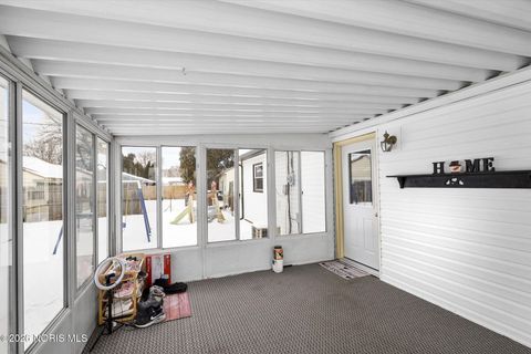 Tiny photo for 6107 Windamar Road, Toledo, OH 43611 (MLS # 10003646)