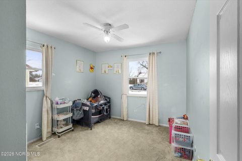 Tiny photo for 6107 Windamar Road, Toledo, OH 43611 (MLS # 10003646)