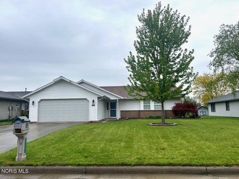 Photo of 1609 Colonial Lane, Bryan, OH 43506 (MLS # 10007311)