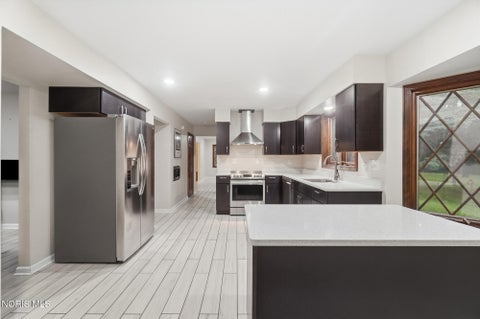 Tiny photo for 26430 Hull Prairie Road, Perrysburg, OH 43551 (MLS # 10012233)