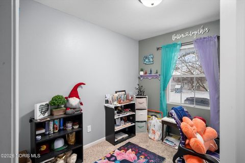 Tiny photo for 4512 Oak Creek Lane, Toledo, OH 43615 (MLS # 10002681)