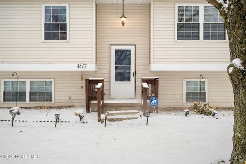 Tiny photo for 4512 Oak Creek Lane, Toledo, OH 43615 (MLS # 10002681)