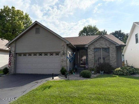 Homes For Sale - 5146 Avonhurst Road<br/> Lucas County, Toledo, OH 43623
