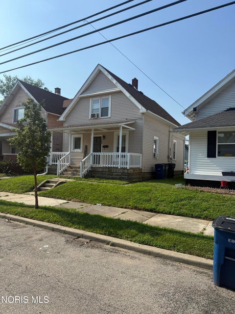 Tiny photo for 1790 Hamilton Street, Toledo, OH 43607 (MLS # 10011038)