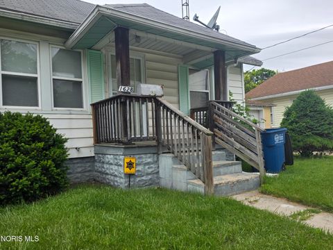 Tiny photo for 1628 Lebanon Street, Toledo, OH 43605 (MLS # 10008098)