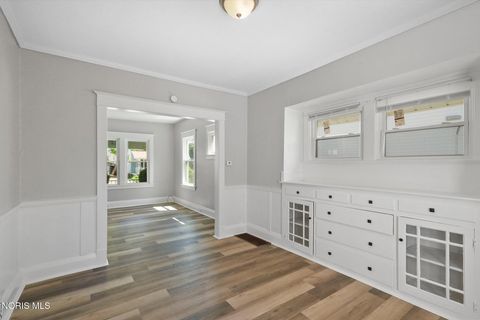 Tiny photo for 4119 Parrakeet Avenue, Toledo, OH 43612 (MLS # 10007398)