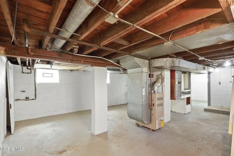 Tiny photo for 4119 Parrakeet Avenue, Toledo, OH 43612 (MLS # 10007398)