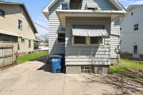 Tiny photo for 4119 Parrakeet Avenue, Toledo, OH 43612 (MLS # 10007398)