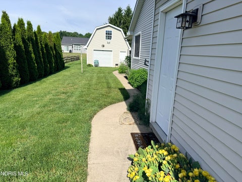 Tiny photo for 6920 Heller Road, Whitehouse, OH 43571 (MLS # 10009291)