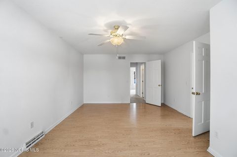 Tiny photo for 2165 Glenacres Court, Maumee, OH 43537 (MLS # 10004342)