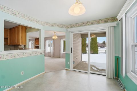 Tiny photo for 2165 Glenacres Court, Maumee, OH 43537 (MLS # 10004342)