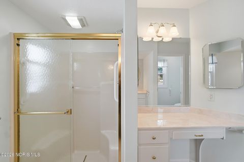 Tiny photo for 2165 Glenacres Court, Maumee, OH 43537 (MLS # 10004342)