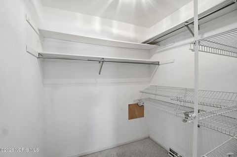 Tiny photo for 2165 Glenacres Court, Maumee, OH 43537 (MLS # 10004342)