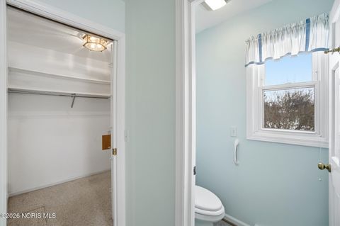 Tiny photo for 2165 Glenacres Court, Maumee, OH 43537 (MLS # 10004342)