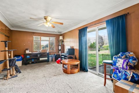 Tiny photo for 1332 Juliet Drive, Toledo, OH 43614 (MLS # 10006785)