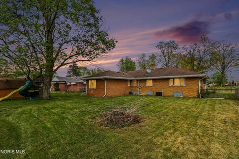Tiny photo for 1332 Juliet Drive, Toledo, OH 43614 (MLS # 10006785)