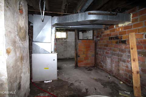 Tiny photo for 837 Orchard Street, Toledo, OH 43609 (MLS # 10007384)