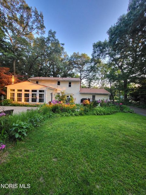 Tiny photo for 10112 Maumee Western Road, Monclova, OH 43542 (MLS # 10006242)