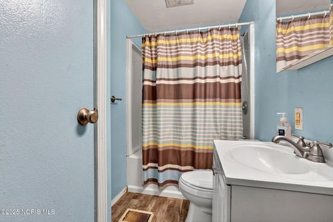 Tiny photo for 6111 Buchanan Drive, Toledo, OH 43623 (MLS # 10000499)