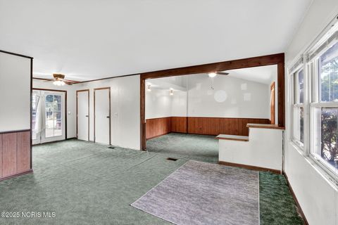Tiny photo for 6111 Buchanan Drive, Toledo, OH 43623 (MLS # 10000499)